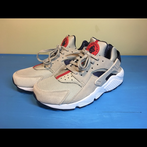 nike air huarache run moon landing